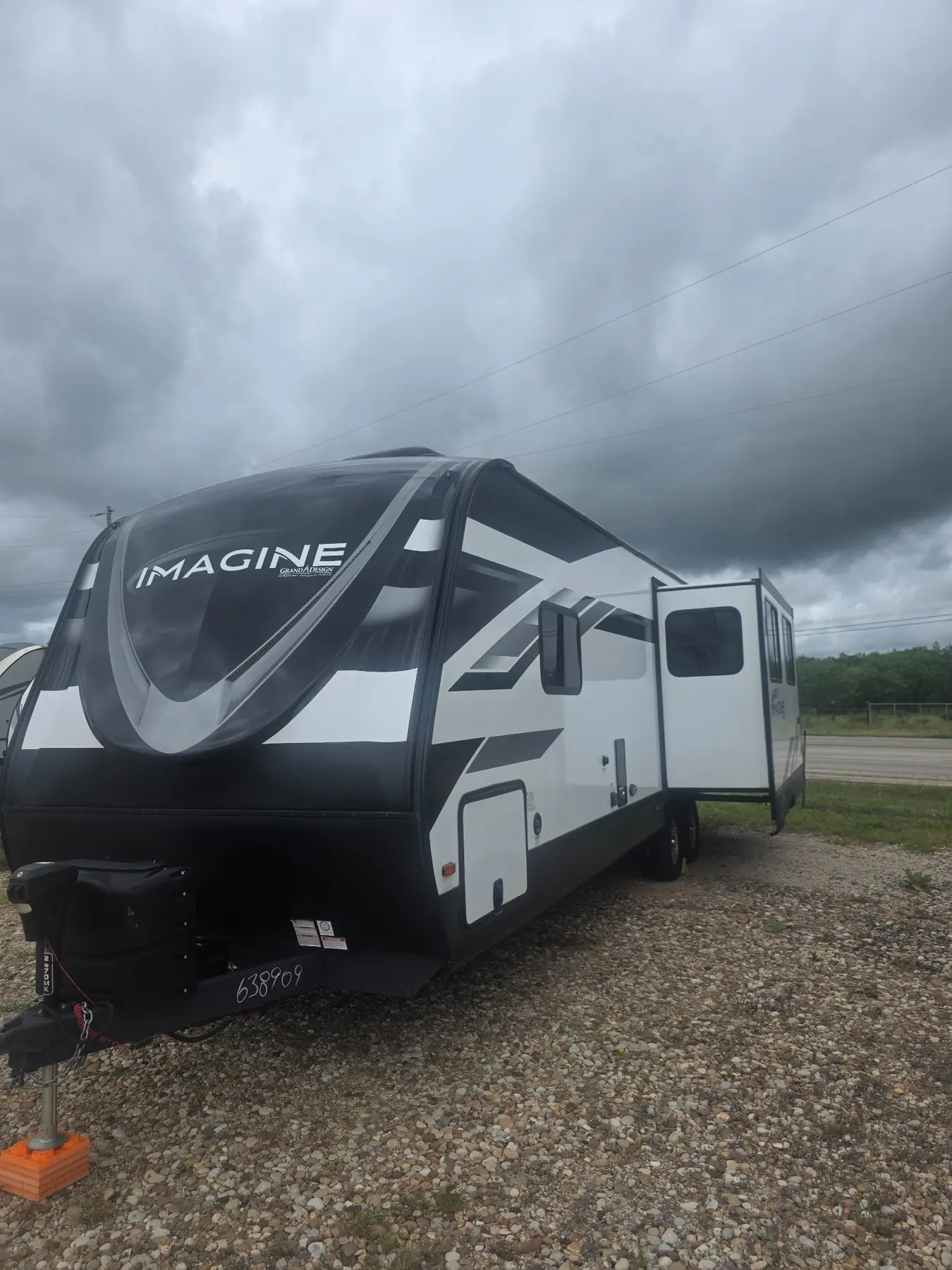 2020 Grand Design Imagine 2670MK travel trailer