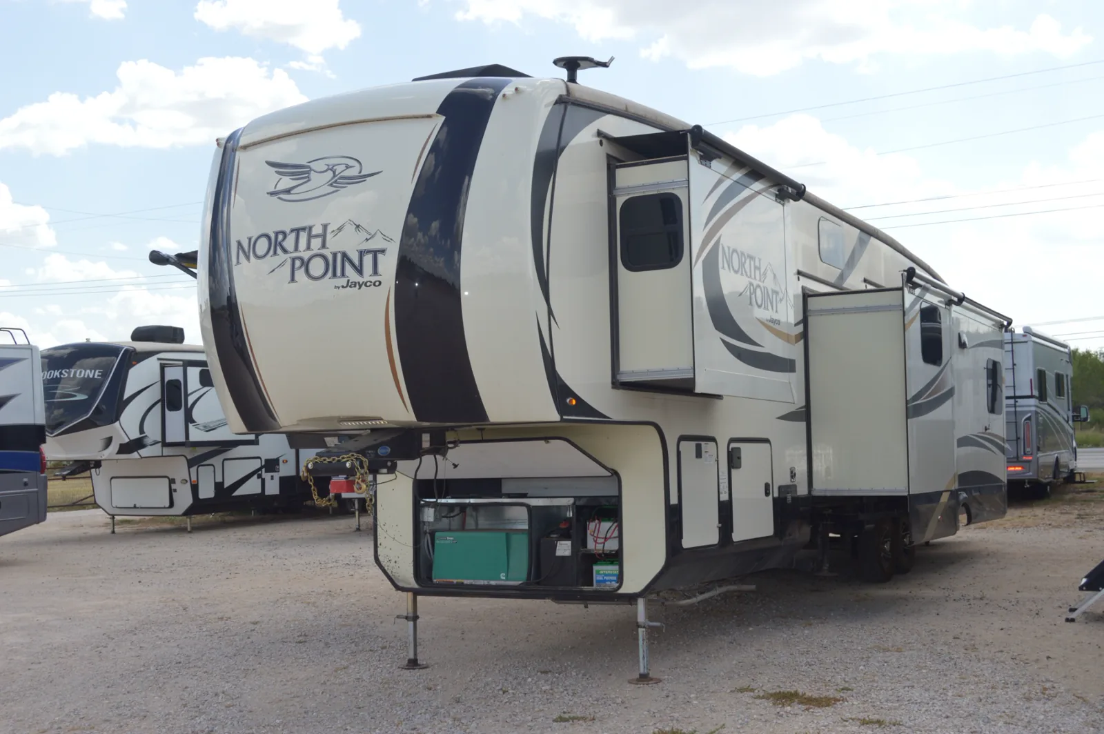 2017 Jayco North Point 377RLBH fifth wheel exterior