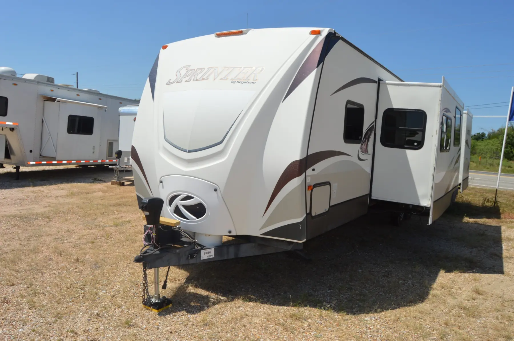 2013 Keystone Sprinter 311BHS travel trailer exterior